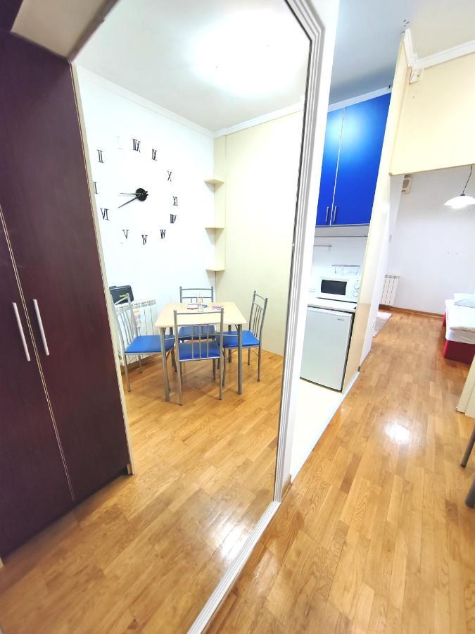Magenta Vracar Apartment เบลเกรด ภายนอก รูปภาพ